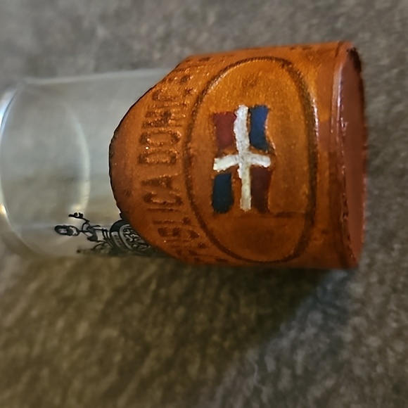 3/$30 Dominican Republic Leather Tooled Tourist Shot Glass - Picture 8 of 8